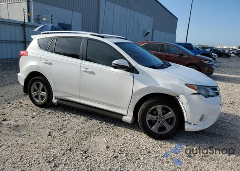 2015 Toyota Rav4 Xle from USA, damaged, VIN JTMWFREV3FD049292